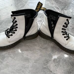 Dr. Martens Kids Lace-up and Zip White Boots Youth Size US 3 EU 34